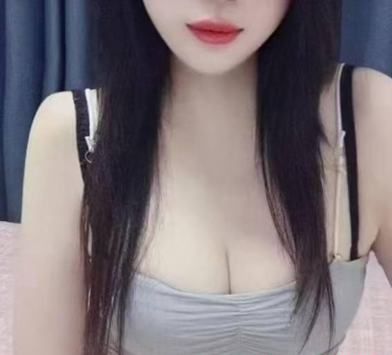 天津河北区遇见温柔白肤南方女孩的日常印象