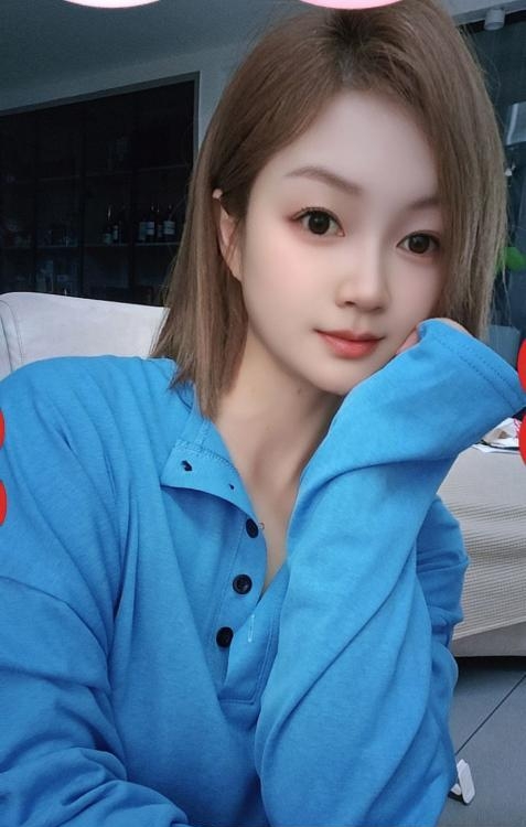 广州越秀丰满熟姐休闲放松姿态